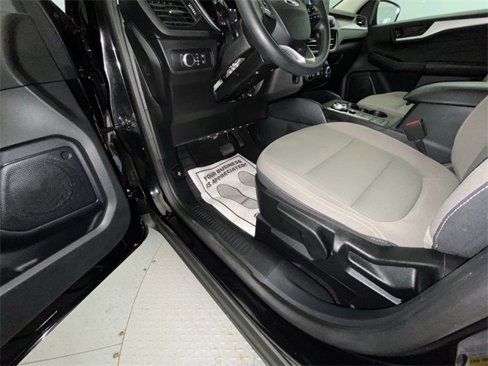 Used 2021 Ford Escape S image 12