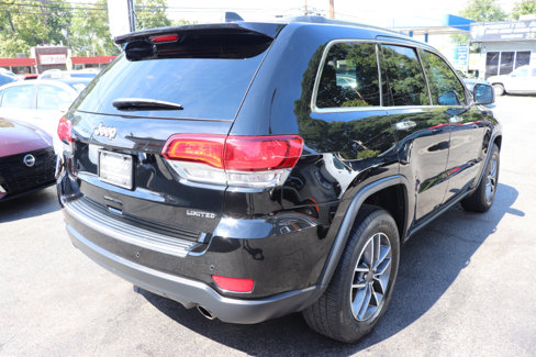 Used 2020 Jeep Grand Cherokee Limited w/ Luxury Group II image 5