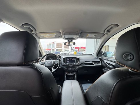 Used 2023 GMC Terrain AT4 image 22