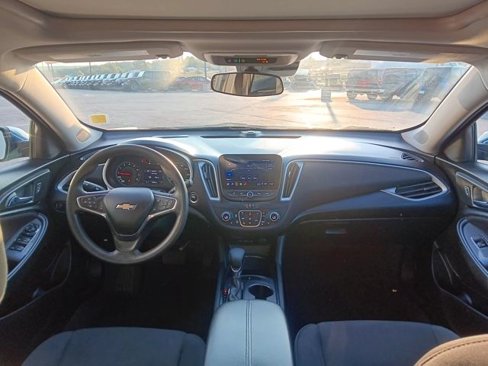 Used 2023 Chevrolet Malibu LT image 13