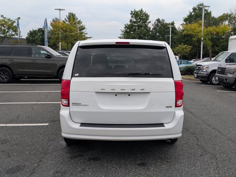 Used 2016 Dodge Grand Caravan SE w/ Quick Order Package 29E SE image 4