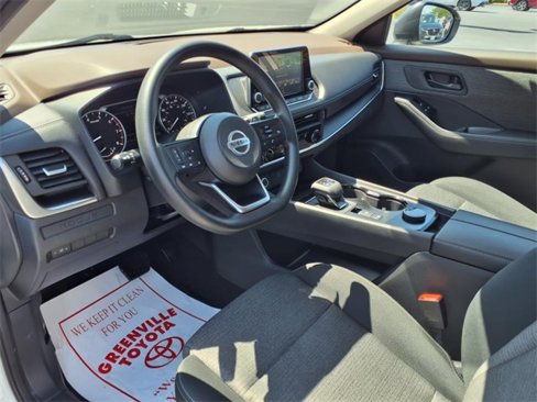 Used 2021 Nissan Rogue S image 14