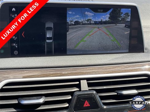 Used 2018 BMW 740i image 34