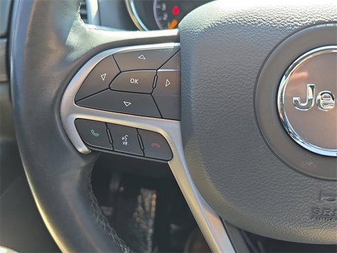 Used 2021 Jeep Grand Cherokee Laredo image 19