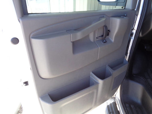 Used 2018 Chevrolet Express 2500 LT w/ LT Preferred Equipment Group image 36