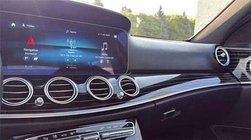 Certified 2023 Mercedes-Benz E 350 4MATIC Sedan image 33