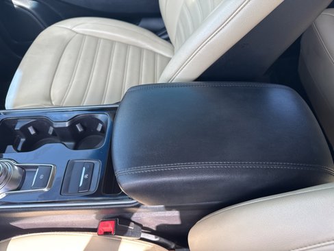 Used 2019 Ford Edge SEL w/ Equipment Group 201A image 42