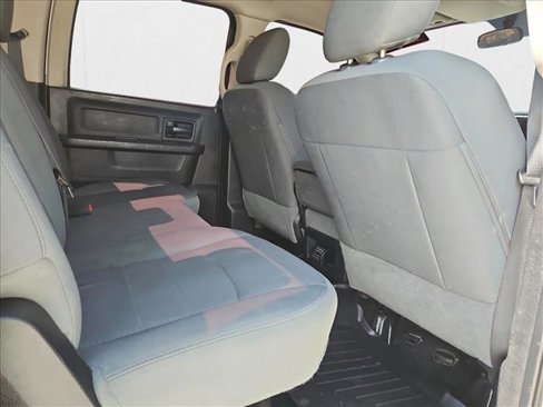 Used 2016 RAM 2500 Tradesman w/ Chrome Appearance Group image 18