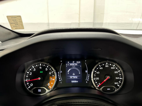 Used 2018 Jeep Renegade Altitude image 42