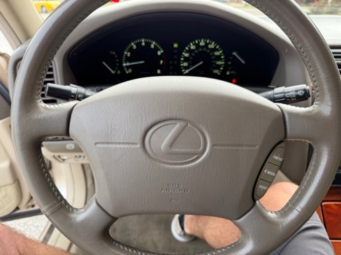 Used 1998 Lexus LS 400 image 18