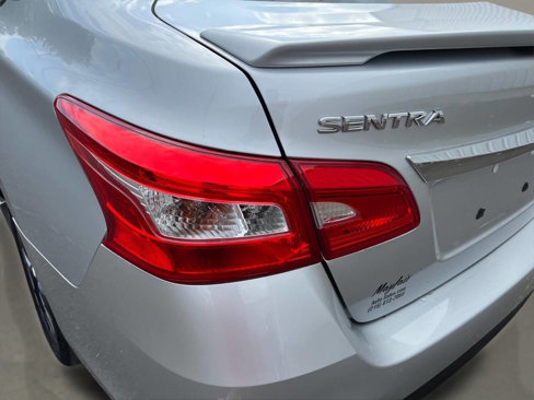 Used 2016 Nissan Sentra SR image 14