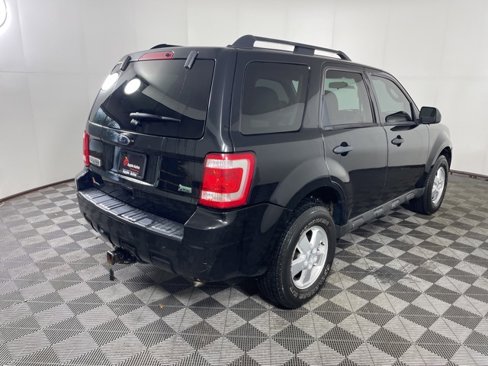 Used 2010 Ford Escape XLT image 6