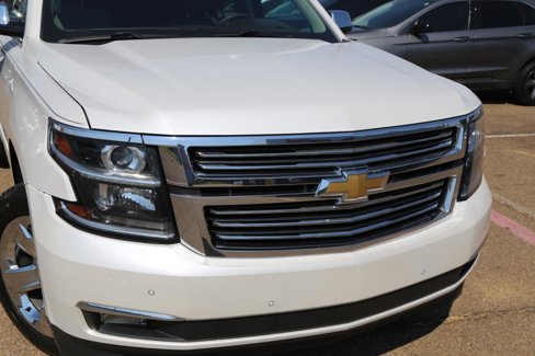 Used 2016 Chevrolet Suburban LTZ image 8