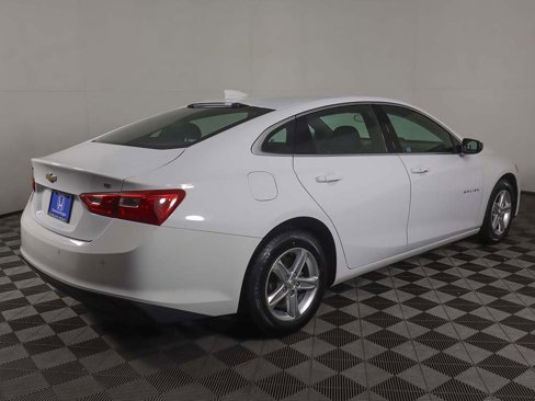 Used 2024 Chevrolet Malibu LT image 8