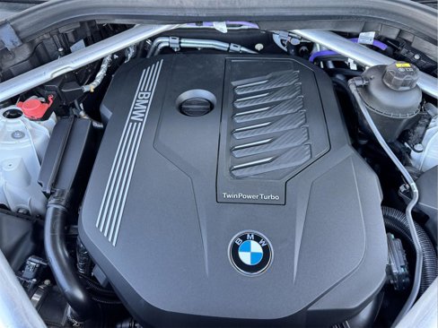Used 2022 BMW X5 xDrive40i w/ M Sport Package image 60