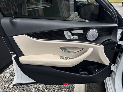 Used 2020 Mercedes-Benz E 350 4MATIC Sedan image 16