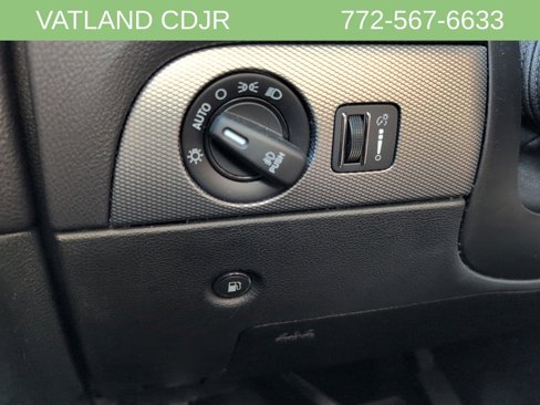 Used 2019 Dodge Durango GT image 17