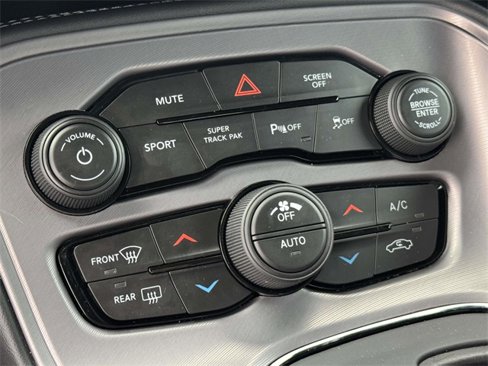 Used 2023 Dodge Challenger R/T w/ Plus Package image 5