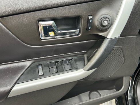 Used 2013 Ford Edge Sport w/ Driver Entry Pkg image 14