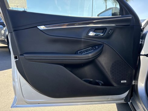 Used 2018 Chevrolet Impala Premier image 13