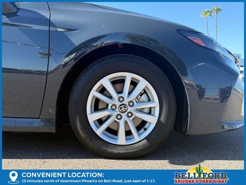 Used 2025 Toyota Camry LE image 5