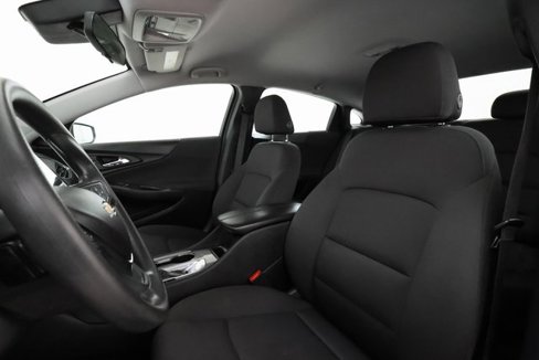 Used 2021 Chevrolet Malibu LT image 12