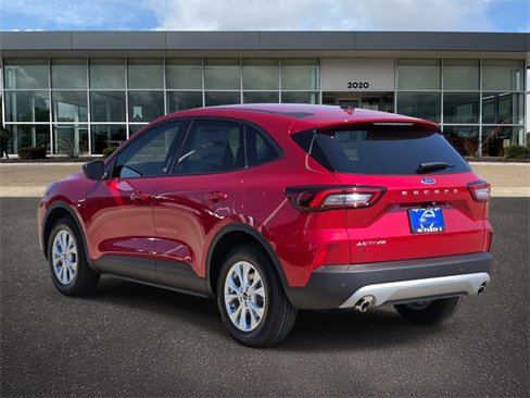 New 2025 Ford Escape Active image 3