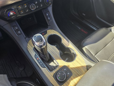Used 2019 GMC Acadia Denali w/ Technology Package image 20