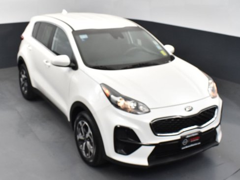 Used 2022 Kia Sportage LX image 44
