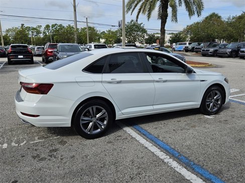 Used 2019 Volkswagen Jetta R-Line w/ R-Line Cold Weather Package image 15