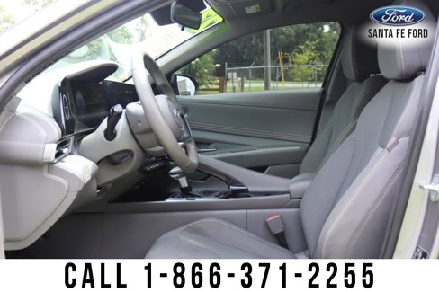 Used 2023 Hyundai Elantra SEL w/ Convenience Package image 21