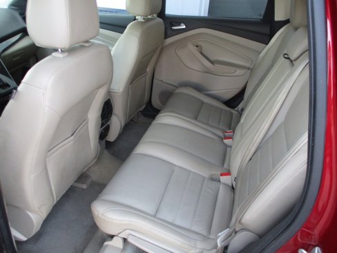Used 2016 Ford Escape Titanium image 9