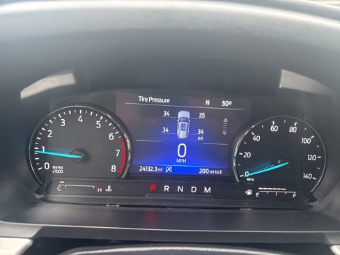 Used 2021 Ford Explorer XLT w/ Equipment Group 202A image 12
