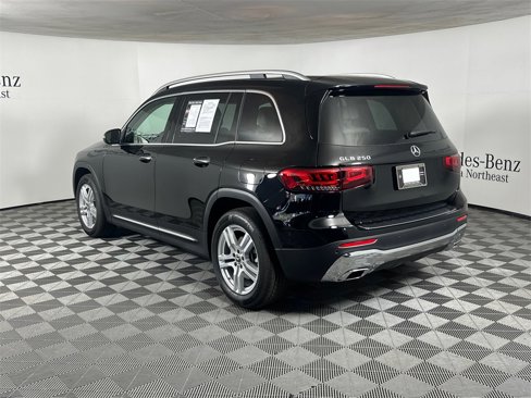 Certified 2023 Mercedes-Benz GLB 250 image 5