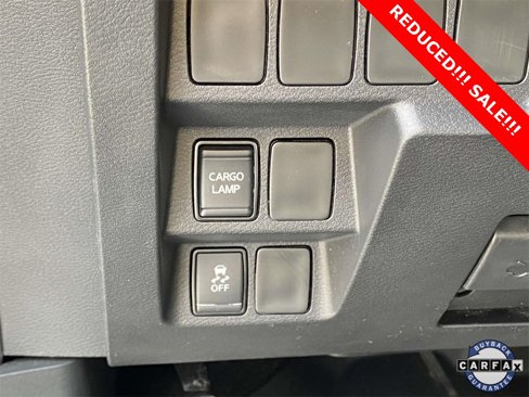 Used 2022 Nissan Frontier SV image 18