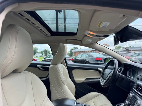 Used 2018 Volvo S60 T5 Dynamic w/ Vision Package image 15