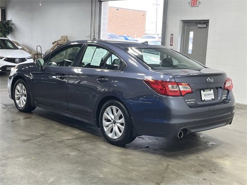Used 2017 Subaru Legacy 2.5i Premium image 6