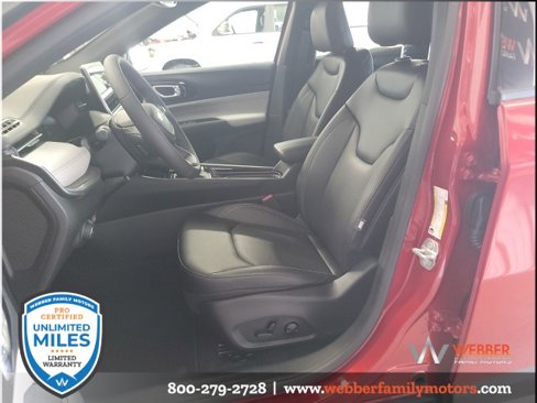 New 2025 Jeep Compass Limited image 8