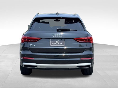 Used 2021 Audi Q3 2.0T Premium image 4