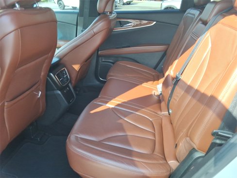 Used 2016 Lincoln MKX Reserve w/ Technology Package image 33