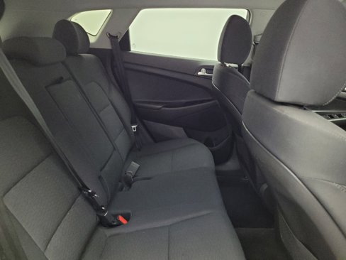Used 2019 Hyundai Tucson SE image 19