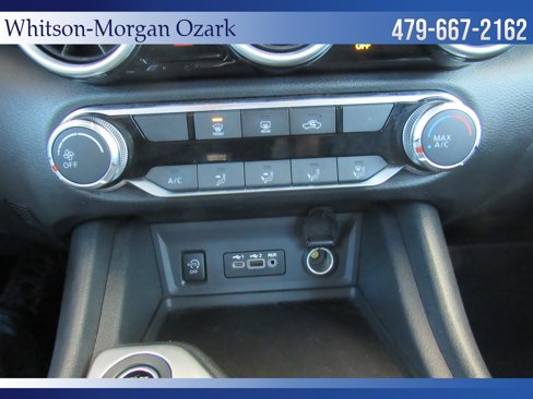 Used 2024 Nissan Sentra SV image 38