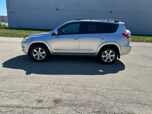 Used 2010 Toyota RAV4 Limited image 4