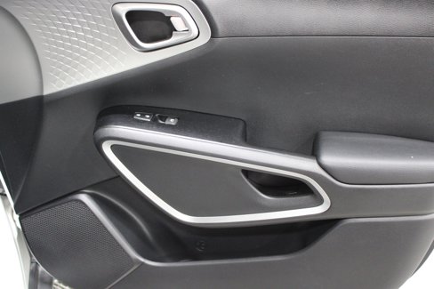 Used 2020 Kia Soul LX image 24