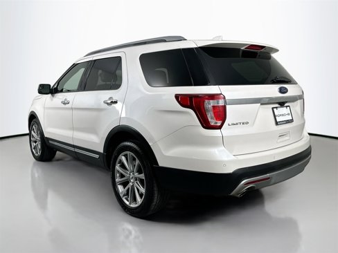 Used 2017 Ford Explorer Limited image 7