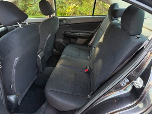 Used 2014 Subaru Impreza 2.0i Premium w/ All-Weather Package w/CVT image 6