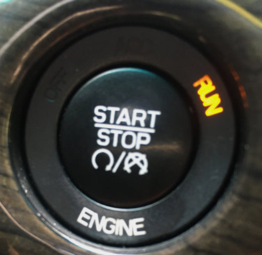 Used 2015 Jeep Grand Cherokee Overland image 30