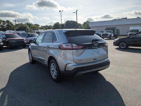 Used 2024 Ford Edge SEL image 6