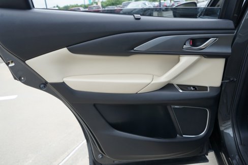 Used 2017 MAZDA CX-9 Touring image 30