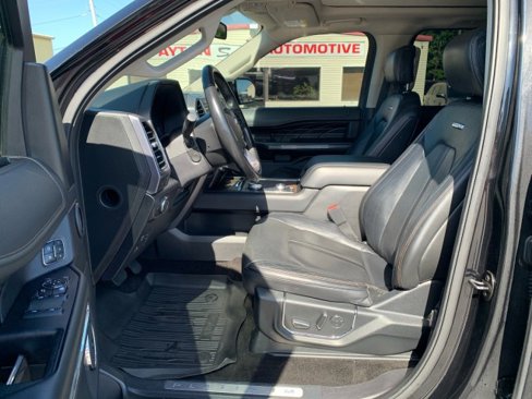 Used 2018 Ford Expedition Platinum image 7